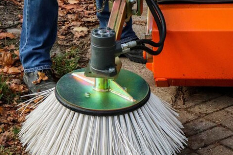 borstelmachine voor knikmops KM100